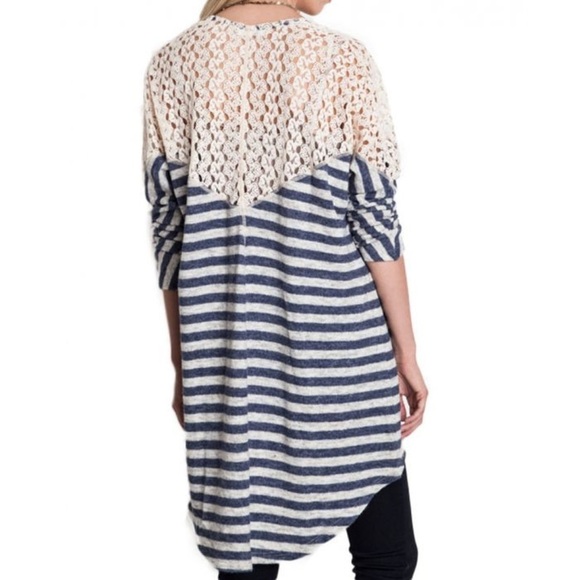 UMGEE WOMEN'S STRIPED KIMONO SWEATER - Picture 2 of 16